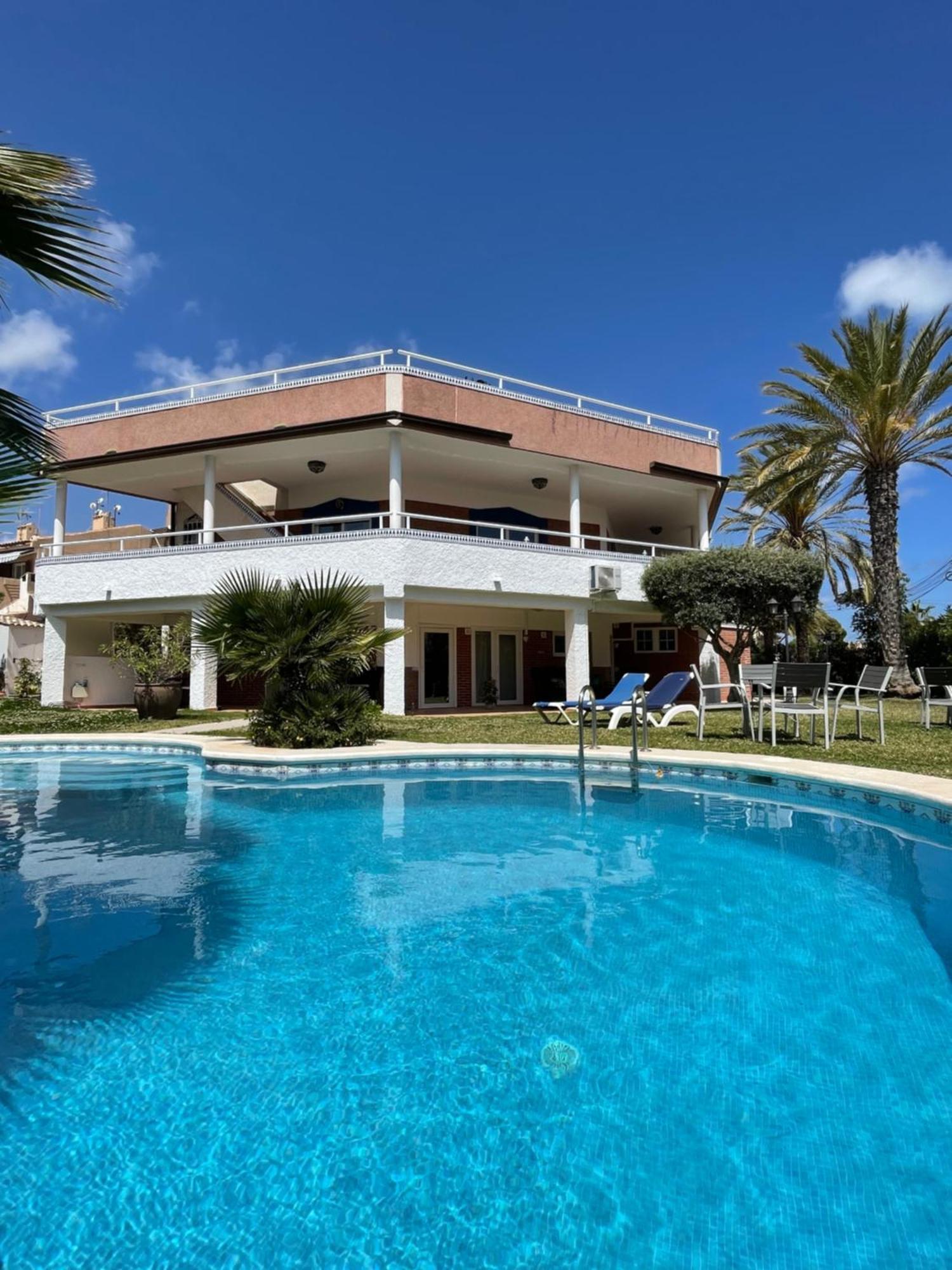 Anna'S Garden Torrevieja Exterior foto